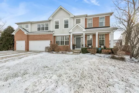 3054 Fairhaven Ln, Lake In The Hills, IL 60156