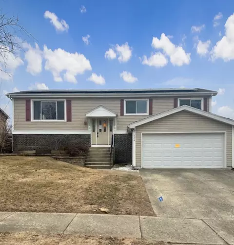 234 Windsor Dr, Bolingbrook, IL 60440