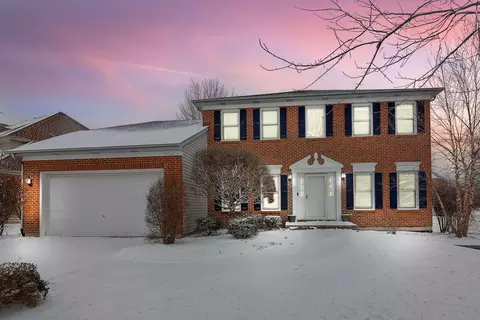 2380 Avalon Ct, Aurora, IL 60503