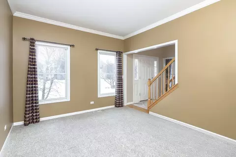 2380 Avalon Ct, Aurora, IL 60503 photo 4
