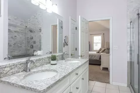 2380 Avalon Ct, Aurora, IL 60503 photo 20