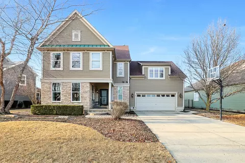 11204 Caldwell Dr, Huntley, IL 60142