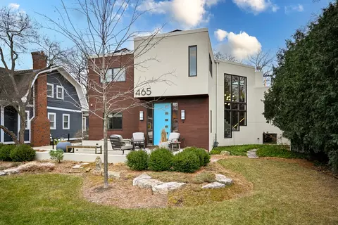 465 Carleton Ave, Glen Ellyn, IL 60137