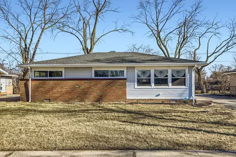 16167 Sussex Ave, Markham, IL 60428