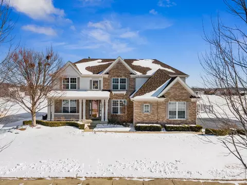 807 Bailey Ln, Hampshire, IL 60140