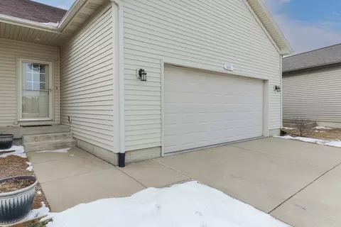 1641 Belclare Rd, Normal, IL 61761 photo 32