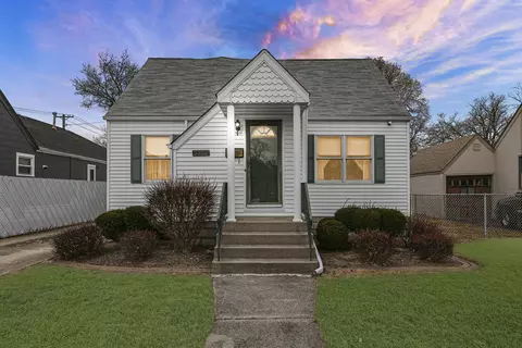 3222 Ann St, Lansing, IL 60438