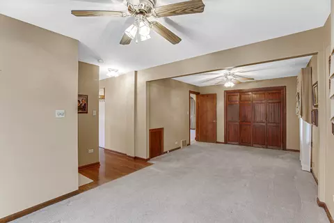 Living - 3222 Ann St, Lansing, IL 60438 photo 3 of 4