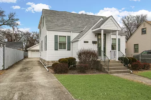 Exterior - 3222 Ann St, Lansing, IL 60438 photo 3 of 6