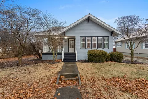 307 E Griggs St, Mansfield, IL 61854