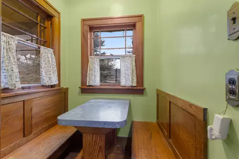 Kitchen - 307 E Griggs St, Mansfield, IL 61854 photo 4 of 4