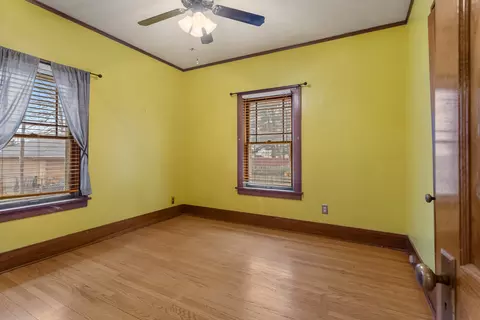Bedroom - 307 E Griggs St, Mansfield, IL 61854 photo 4 of 5
