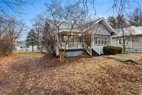 Exterior - 307 E Griggs St, Mansfield, IL 61854 photo 7 of 7