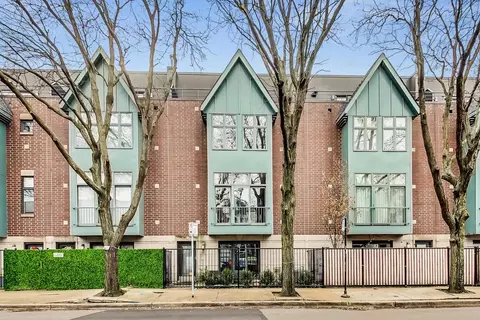 2757 N Greenview Ave #D, Chicago, IL 60614