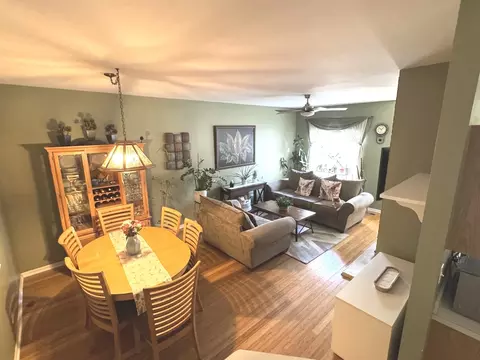 2287 Reflections Dr, Aurora, IL 60502 photo 6