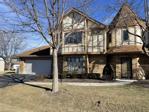 11533 Vienna Ave, Palos Park, IL 60464