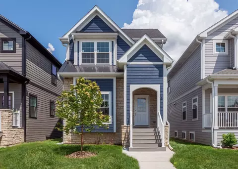 9 N Beverly Ln, Arlington Heights, IL 60004