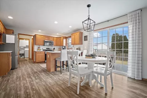Other - 3304 Stonebridge Dr, Bloomington, IL 61704 photo 5 of 16