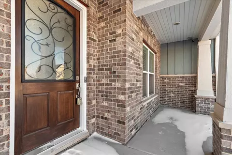 Exterior - 25111 Island Dr, Plainfield, IL 60544 photo 4 of 7