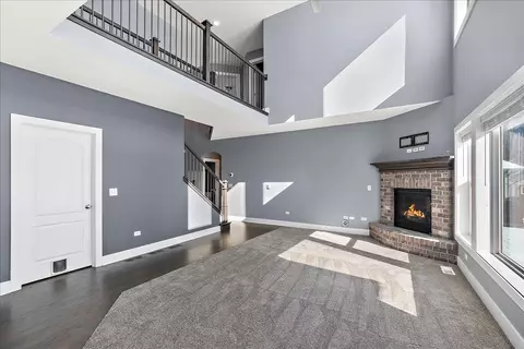 Living - 25111 Island Dr, Plainfield, IL 60544 photo 3 of 3