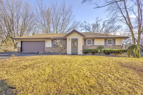 4091 Courtland Ter, Rockford, IL 61109