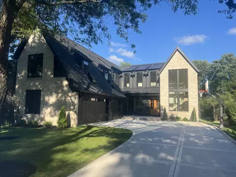 1427 Brandon Rd, Glenview, IL 60025