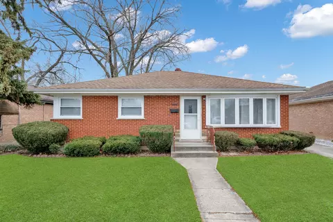 8805 Sproat Ave, Oak Lawn, IL 60453