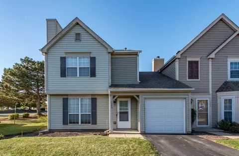 1300 Sunrise Ln, Gurnee, IL 60031