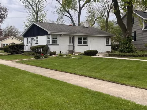 Exterior - 1500 N Hillside Ave, Berkeley, IL 60163 photo 3 of 3