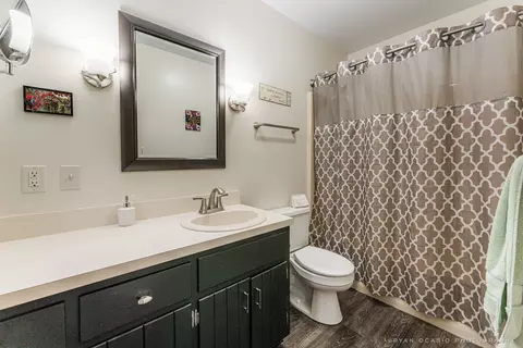 Bath - 448 W Hillcrest Dr, Dekalb, IL 60115 photo 1 of 2