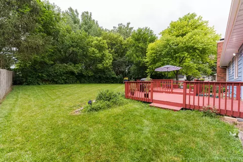 Exterior - 448 W Hillcrest Dr, Dekalb, IL 60115 photo 7 of 13
