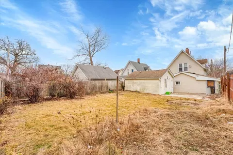 206 Ann St, Elgin, IL 60120 photo 7