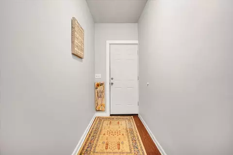 206 Ann St, Elgin, IL 60120 photo 8