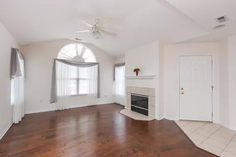 455 Stonegate Way #455, Manteno, IL 60950 photo 4