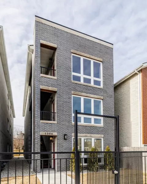 1356 S Fairfield Ave, Chicago, IL 60608