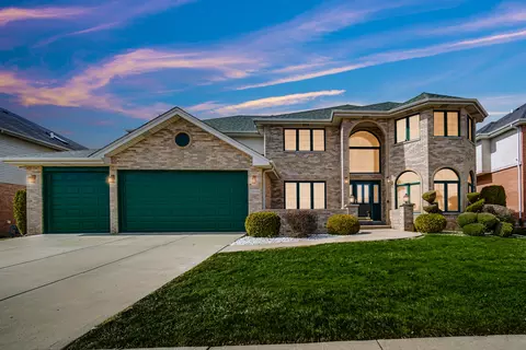 23008 Farm Trace Dr, Richton Park, IL 60471
