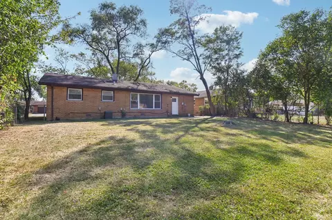 Exterior - 3316 Oak St, Hazel Crest, IL 60429 photo 3 of 3