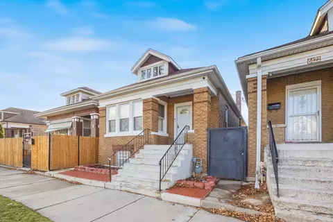 6424 S Whipple St, Chicago, IL 60629