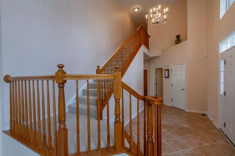 134 Primrose Ln, Bartlett, IL 60103 photo 4