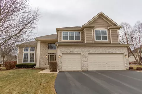 134 Primrose Ln, Bartlett, IL 60103