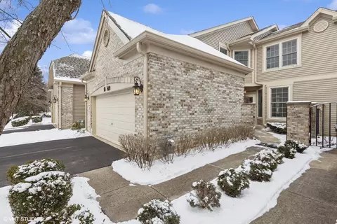 1149 Tennyson Ln, Naperville, IL 60540