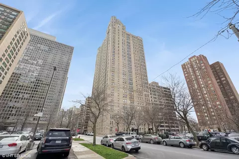 5000 S East End Ave #9A, Chicago, IL 60615