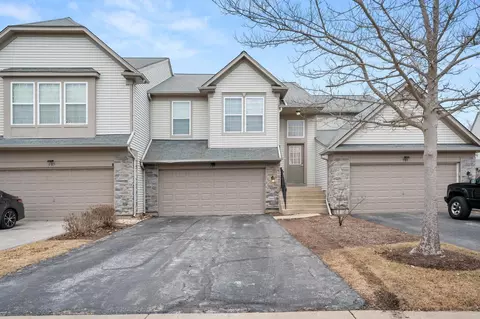 505 Metropolitan St #505, Aurora, IL 60502
