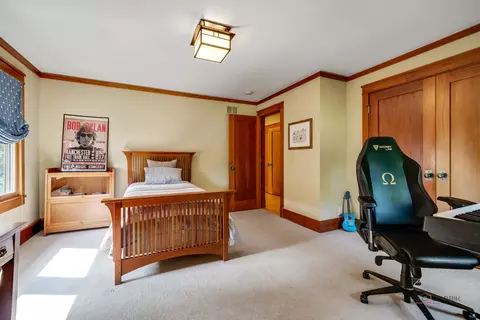Bedroom - 751 Moffett Rd, Lake Bluff, IL 60044 photo 4 of 7