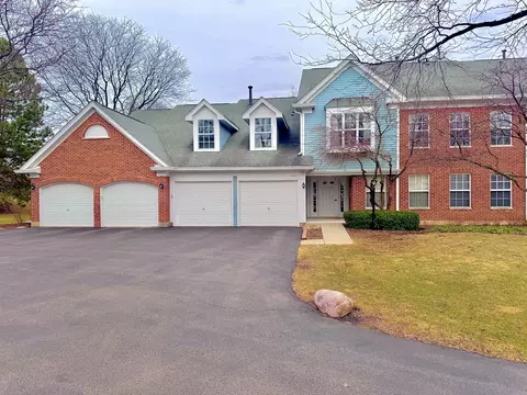 1403 Plum Ct #C, Mount Prospect, IL 60056