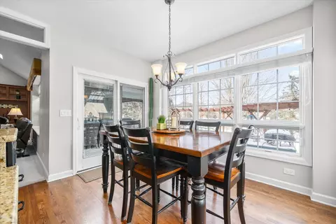 Dining - 1911 Wicklow Rd, Naperville, IL 60564 photo 1 of 2