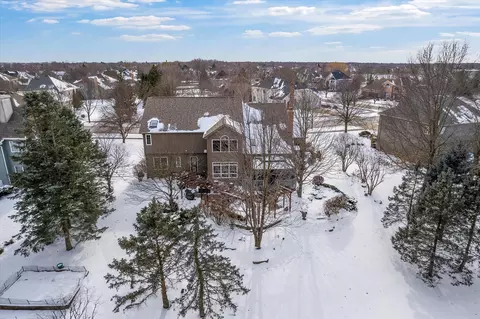 View/Area - 1911 Wicklow Rd, Naperville, IL 60564 photo 4 of 5