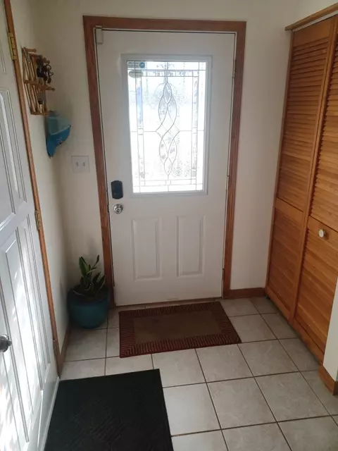 373 E 167th St, Harvey, IL 60426 photo 5