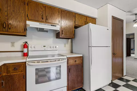 614 Compton Ave, Champaign, IL 61822 photo 12