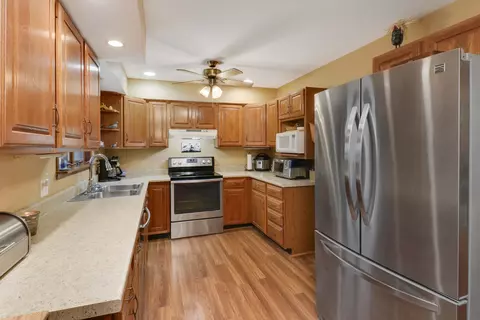 Kitchen - 1003 Dillon Dr, Normal, IL 61761 photo 3 of 3